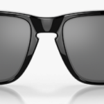 Oakley OO9102  9102E155